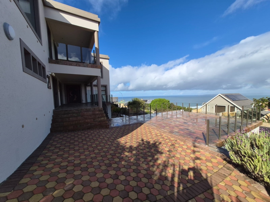 4 Bedroom Property for Sale in Dana Bay Western Cape
